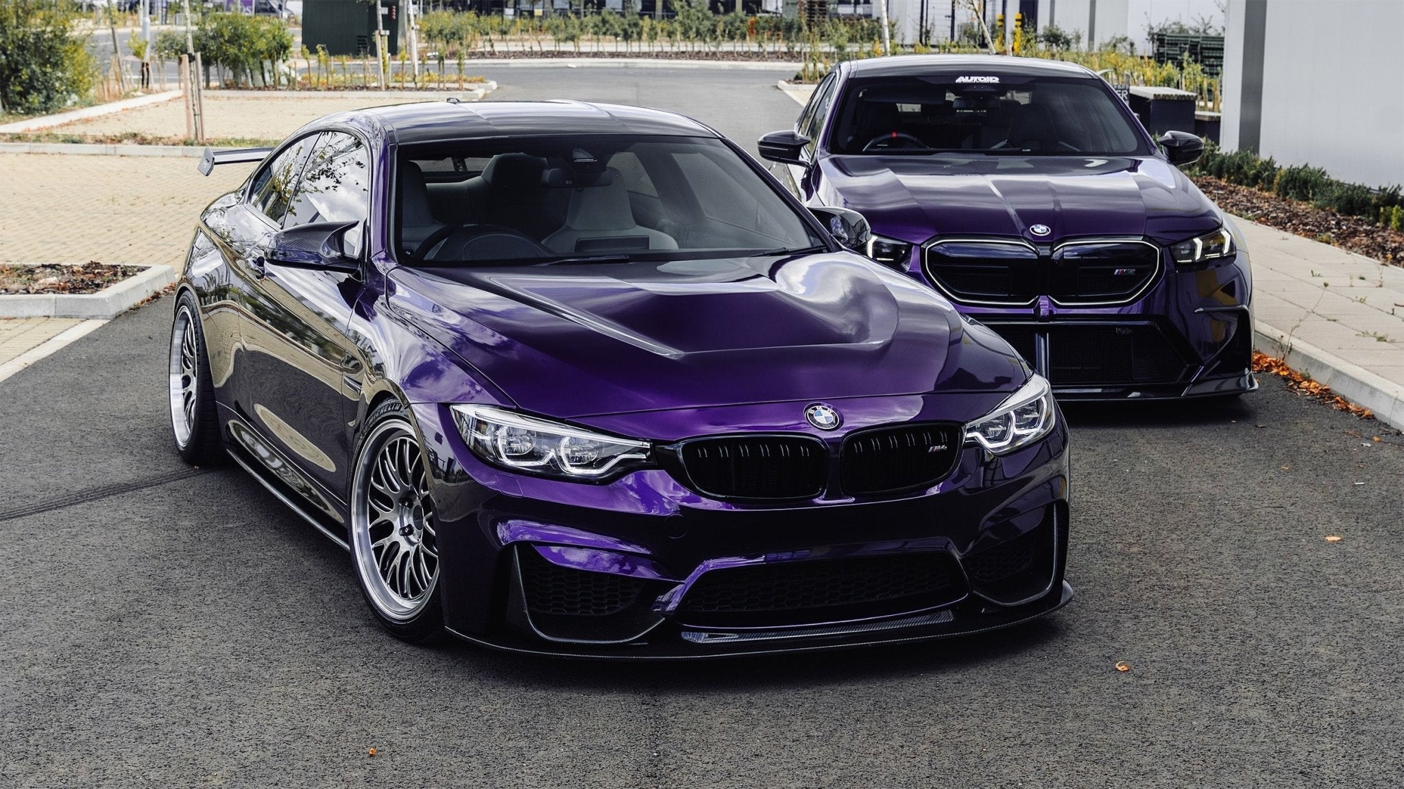 BMW G90 M5 x F82 M4 Shoot in midnight purple - AUTOID