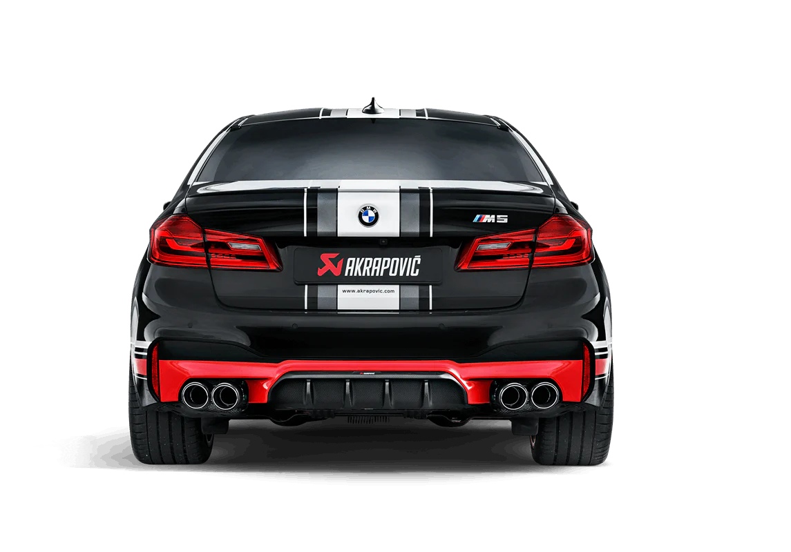 BMW M5 y M5 Competition F90 Línea Evolución por Akrapovic