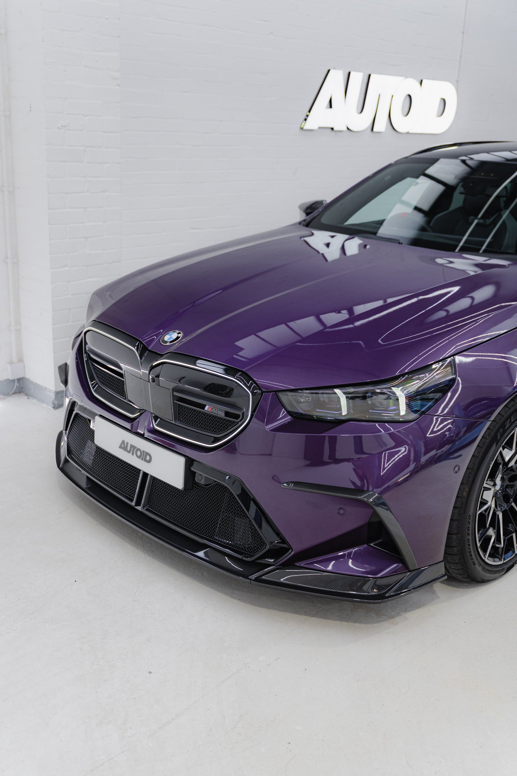 BMW M5 G90 G99 Pre-Preg Carbon Fibre PR-1 Front Lip by TRE