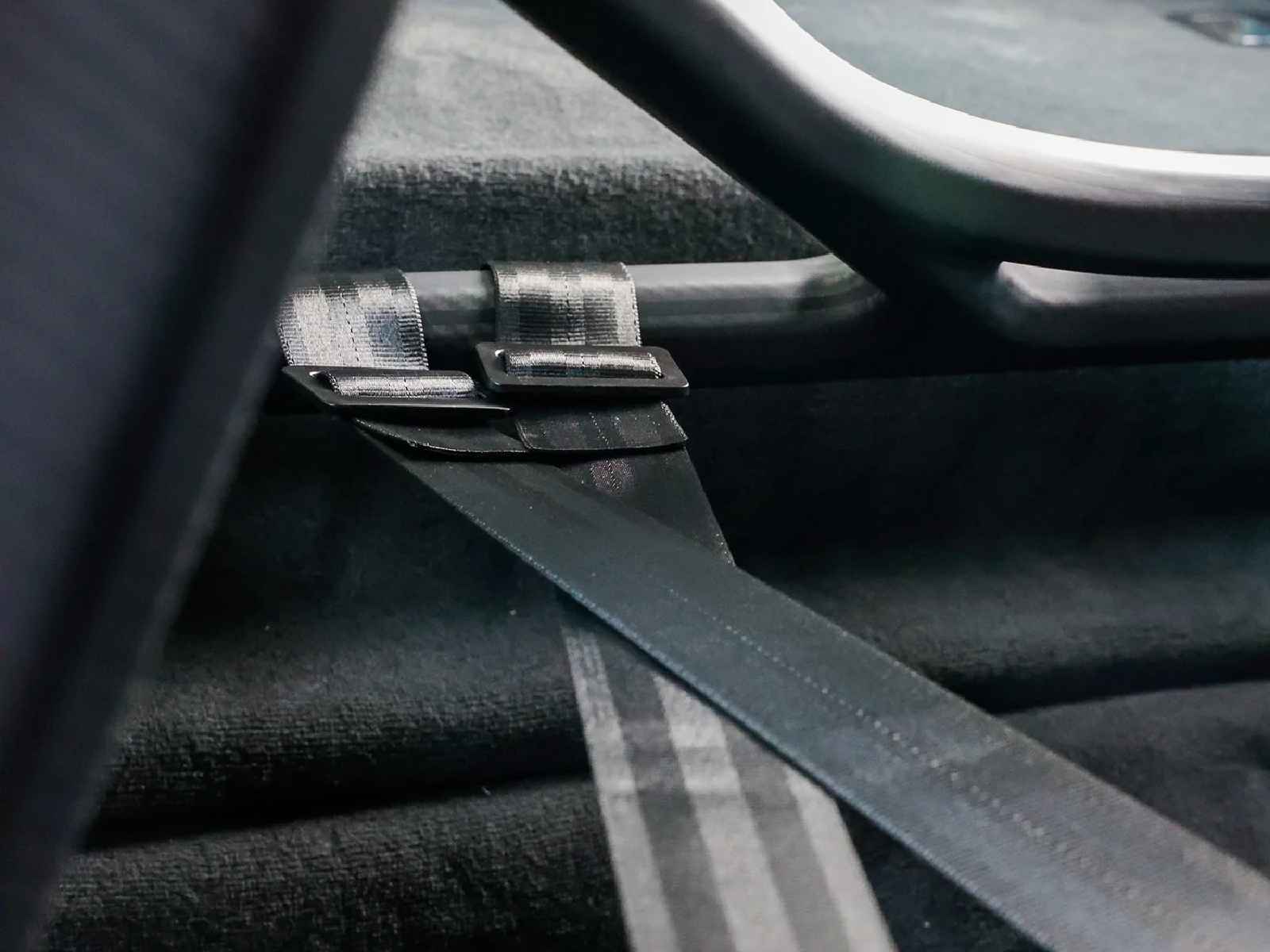 Porsche 991 & 992 Dry Carbon Fibre Roll Cage by Silver Rocket