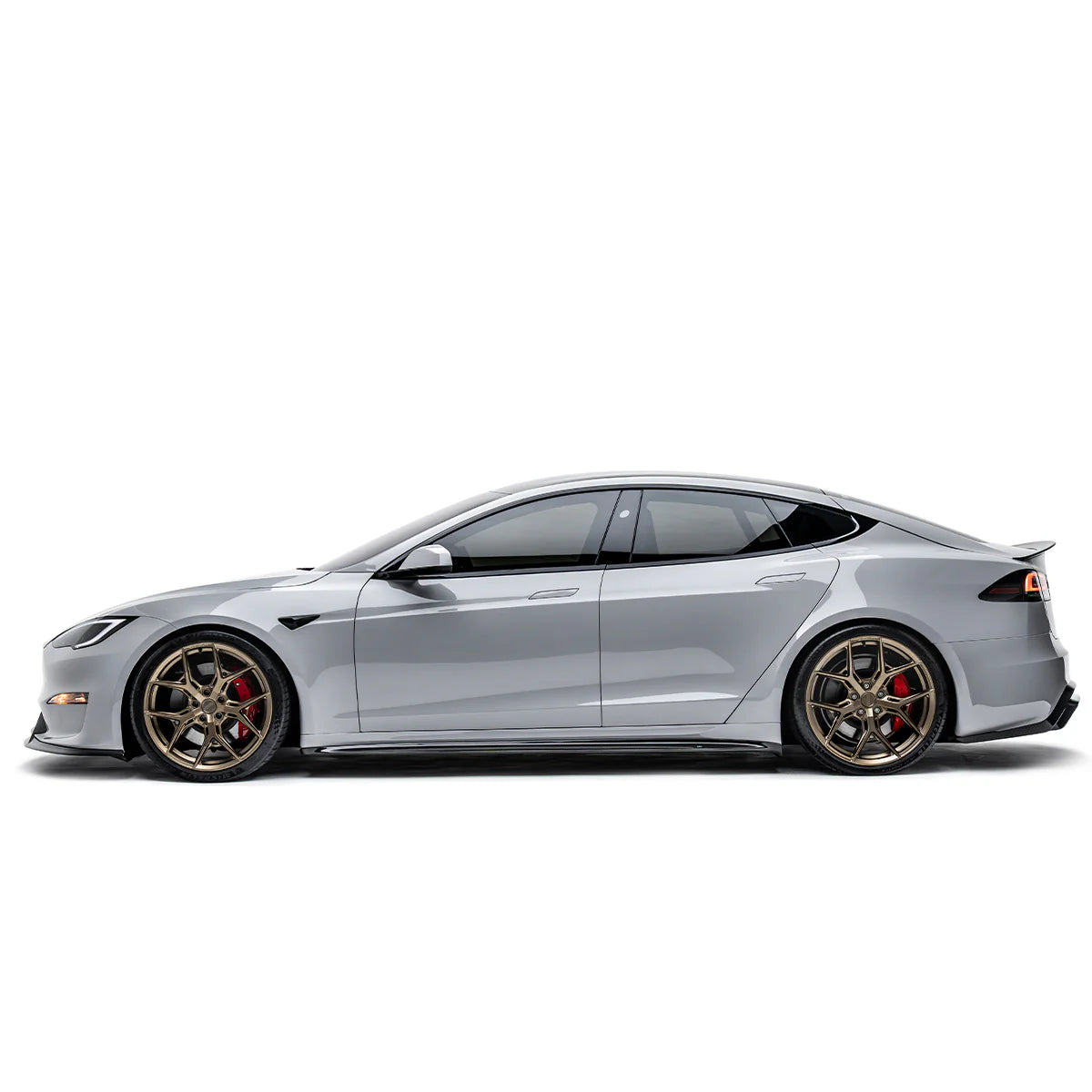 Tesla Model S Plaid Facelift II Pre-Preg Carbon Fibre Rear Diffuser by Adro (2021+)