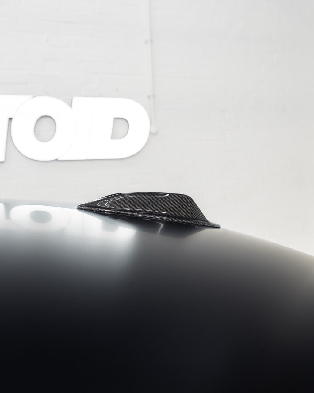 BMW 4 Series & i4 Gran Coupe G26 Pre - Preg Carbon Fibre Shark Fin Aerial Cover by TRE (2022+) - AUTOID - Carbon Roofs & Accessories - TRE