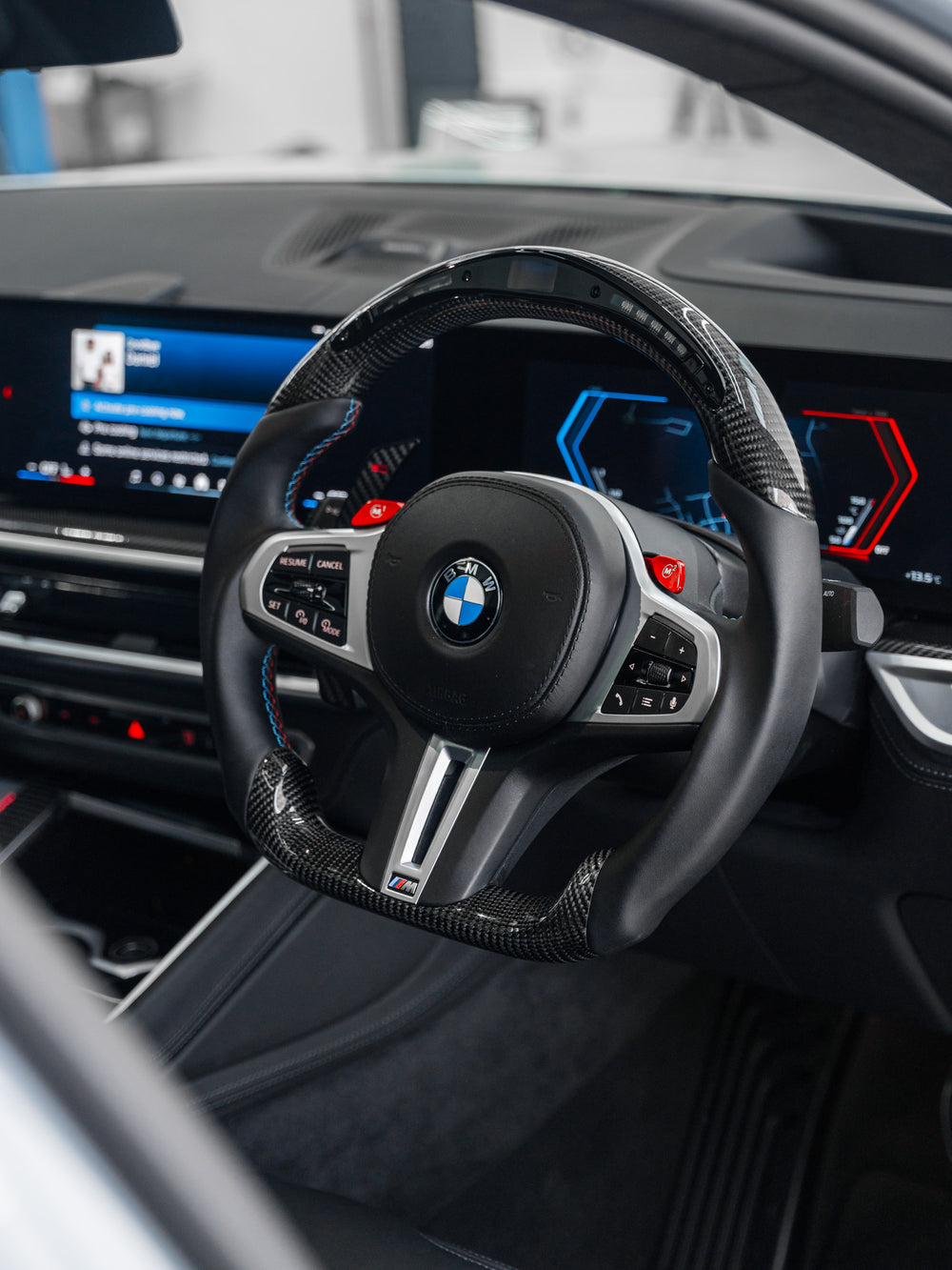 OHC BMW X5M F95 & X6M F96 LCI LED Race Display Custom Steering Wheel by OHC Steering Wheels AUTOID®