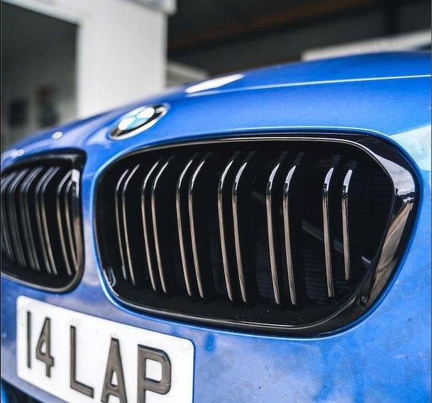 Gloss Black Kidney Grilles for BMW 1 Series (2015-2019 LCI, F20 F21), Front Grille, Essentials - AUTOID | Premium Automotive Accessories