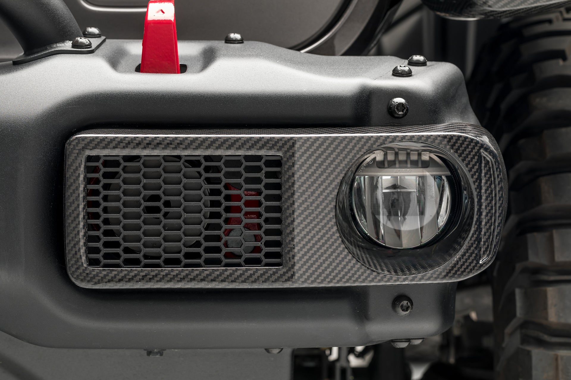 Jeep JL - JX Edition Aero Carbon Fiber Fog Light Covers by Vosteiner - AUTOID - Headlight Trim - Vorsteiner