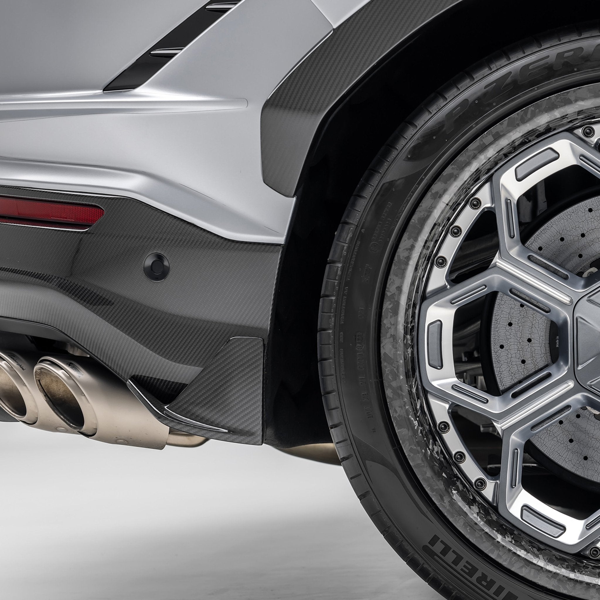 Lamborghini Urus Performante Edizione Aero Side Fins by Vorsteiner - AUTOID - Bumper Inserts & Trim - Vorsteiner