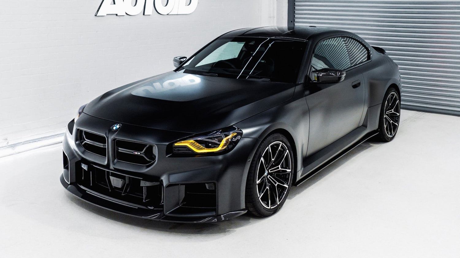 BMW G87 M2 modified with the TRE TR87 Carbon BodyKit - AUTOID