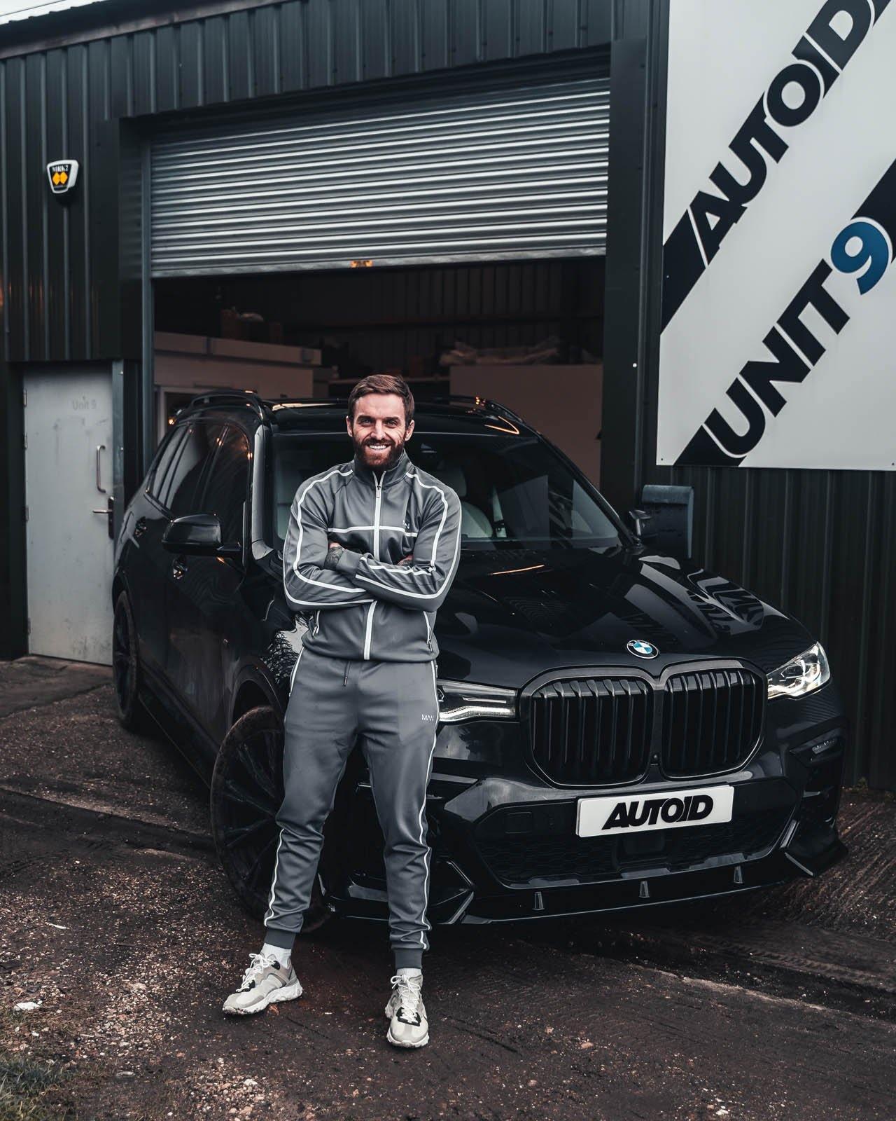 This BMW X7 is TRANSFORMED. - AUTOID