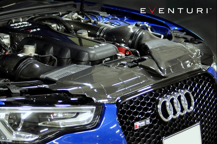 Eventuri Audi B8 RS5 Facelift Carbon Fibre Slam Panel Cover installed