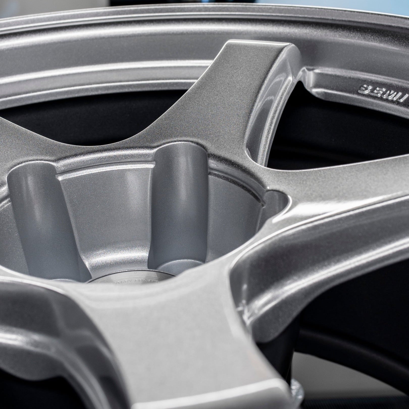 2Forge ZF7 Semi-Forged Wheels - AUTOID® - Flow Forged Wheels - 2Forge