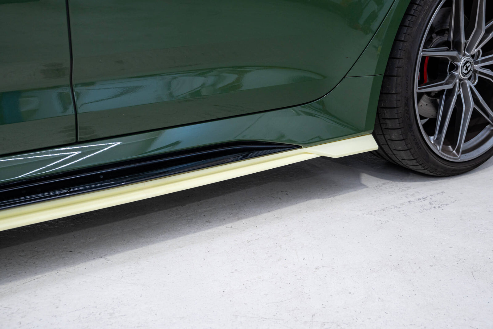 3D printed prototype side skirt by Trevora fitted to Audi RS6 C8