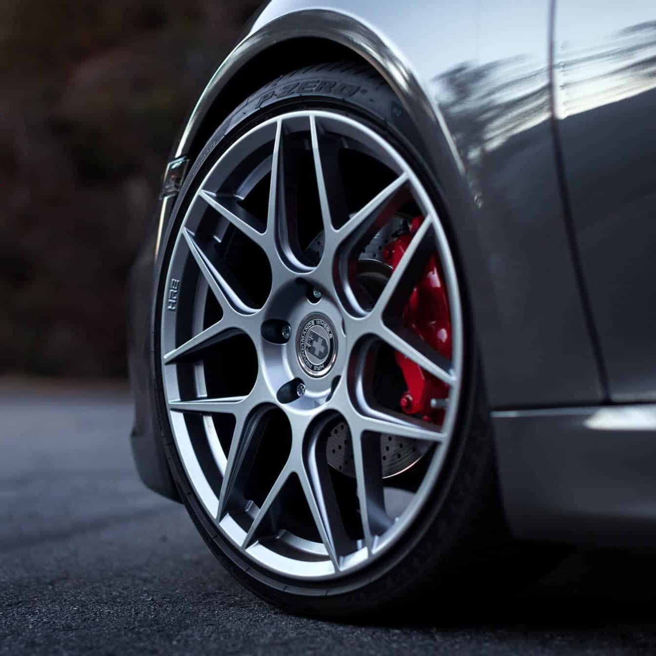 HRE FF01 Flowform Alloy Wheels Set of 4, Flow Forged Wheels, HRE Performance Wheels - AUTOID | Premium Automotive Accessories