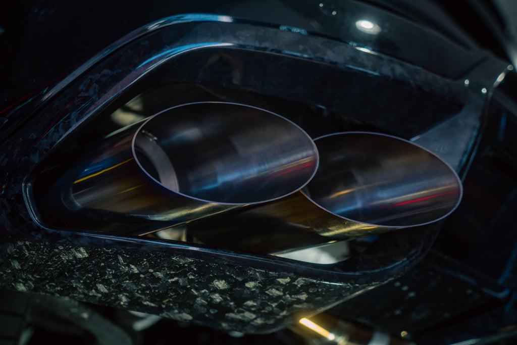 Lamborghini Urus Titanium Valved Sport Exhaust System by Valvetronic