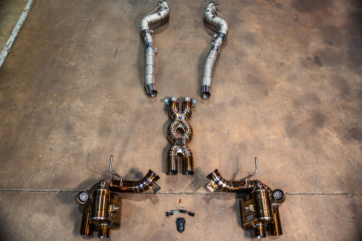 Ferrari F12berlinetta & 812 Superfast/GTS Titanium Valved Sport Exhaust System by Valvetronic