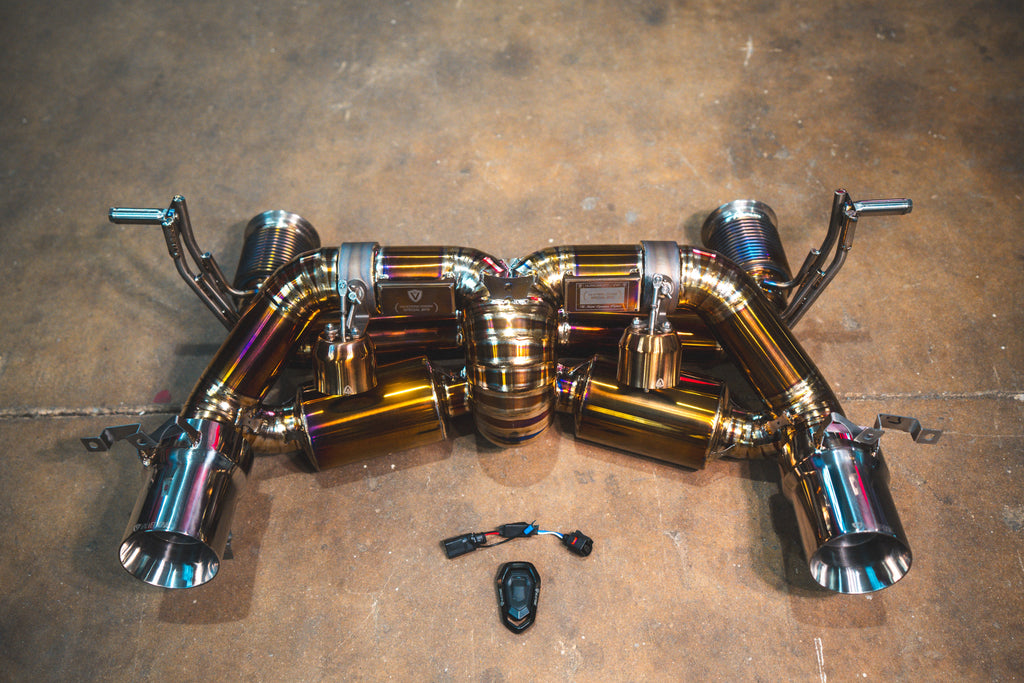 Lamborghini Huracán Performante / EVO / STO / Tecnica F1 & Valved Exhaust by Valvetronic