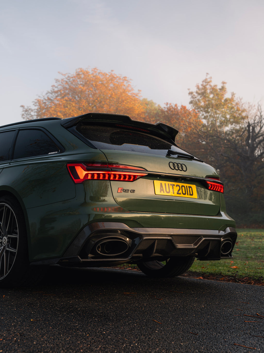 Audi RS6 C8 FI-1 Pre-preg Carbon Fibre Full Body Kit by FORM (2020+)