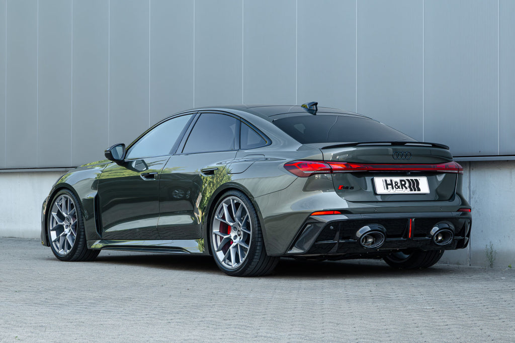 Audi RS5 B10 H&R Lowering Springs rear view lowered