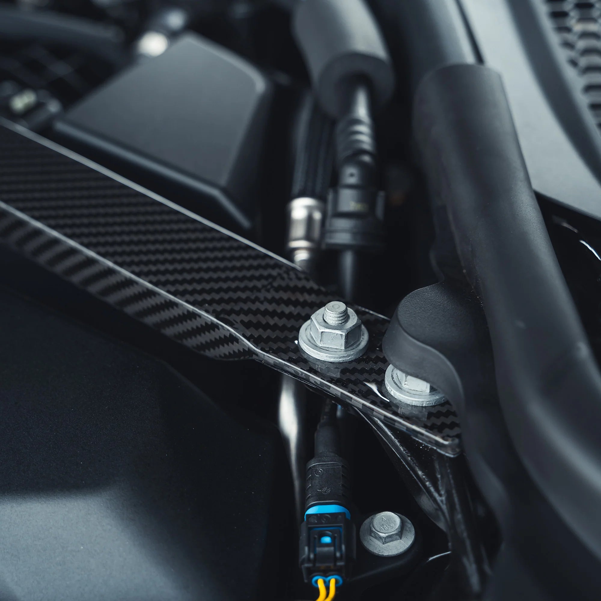 BMW M3 G80, M4 G82 & M2 G87 Pre-Preg Carbon Fibre Strut Brace by TRE (2021+) - AUTOID