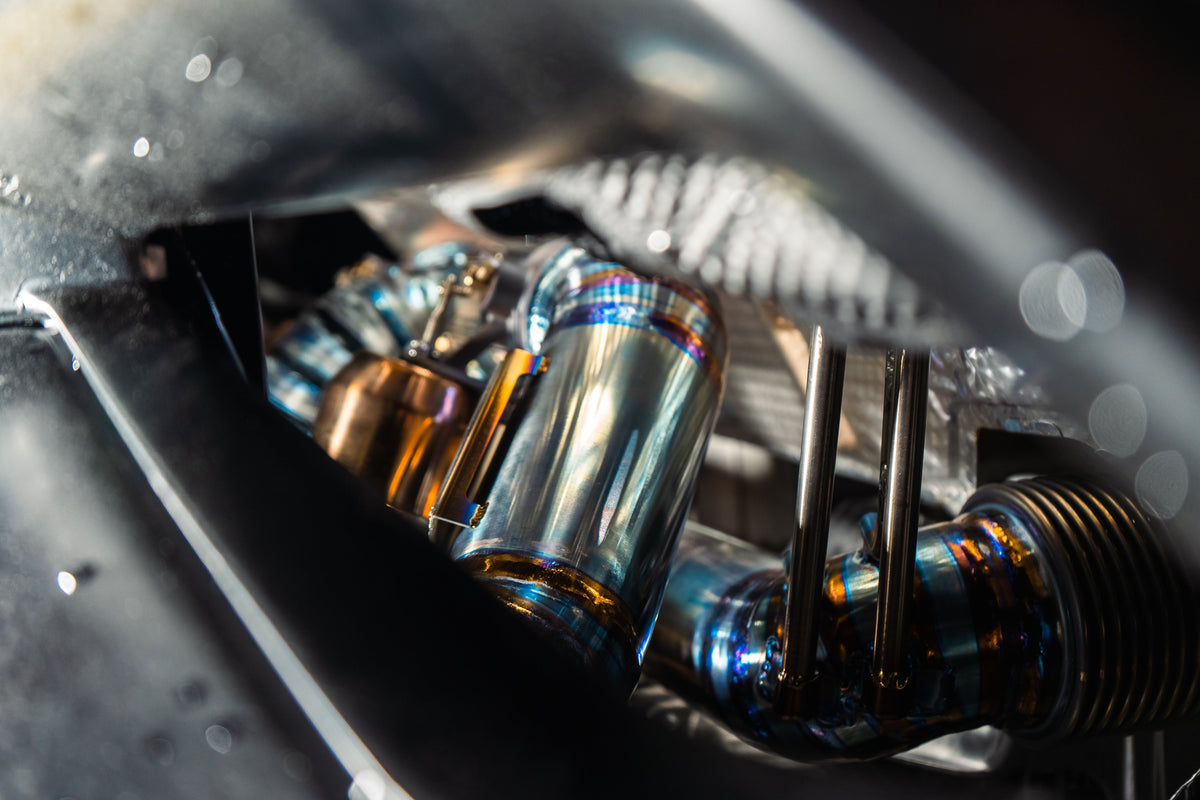Lamborghini Huracán Performante / EVO / STO / Tecnica F1 & Valved Exhaust by Valvetronic