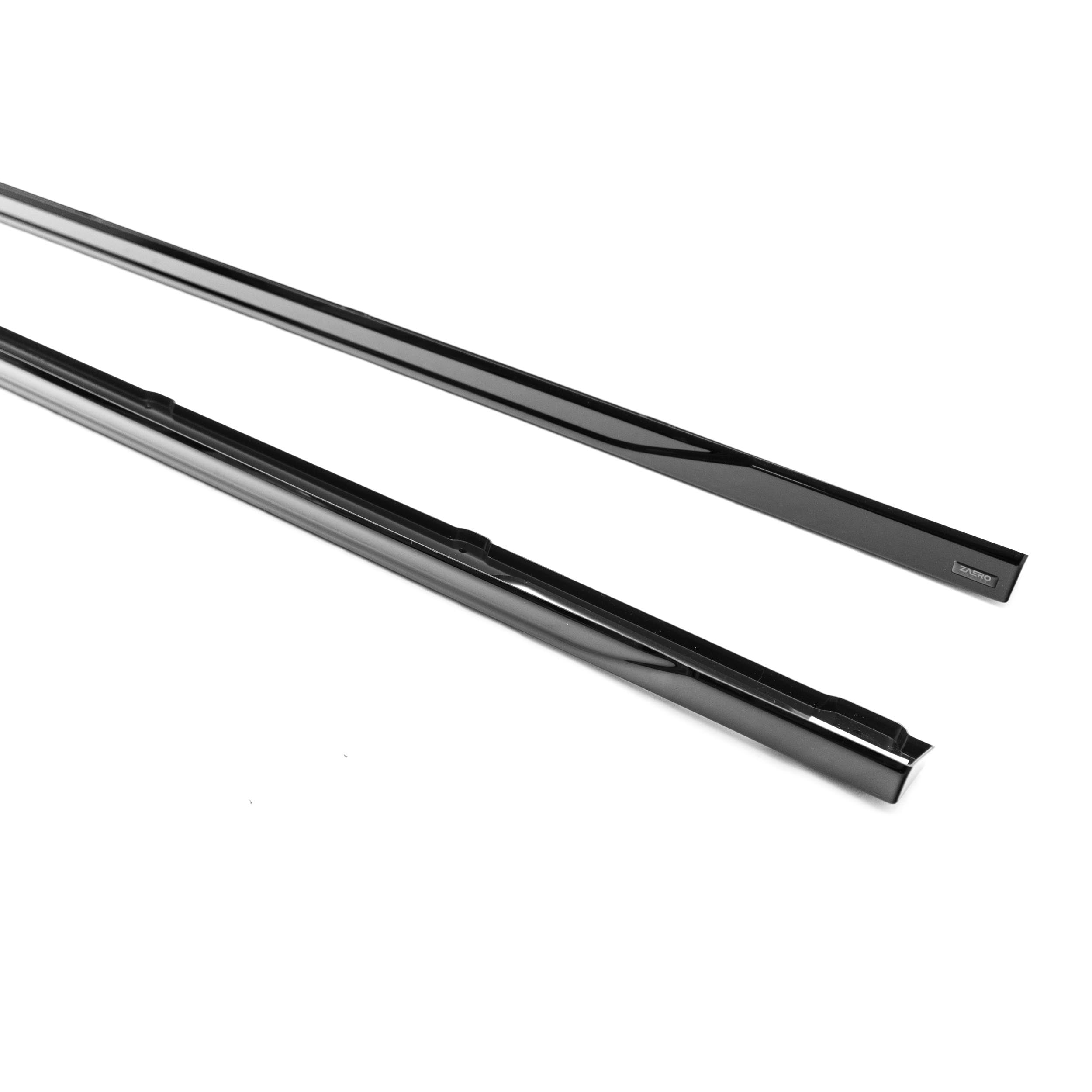 Faldones laterales en negro brillante EVO-1 para BMW M340i, 330i y 320i G20 G21 LCI por ZAERO (2022+)