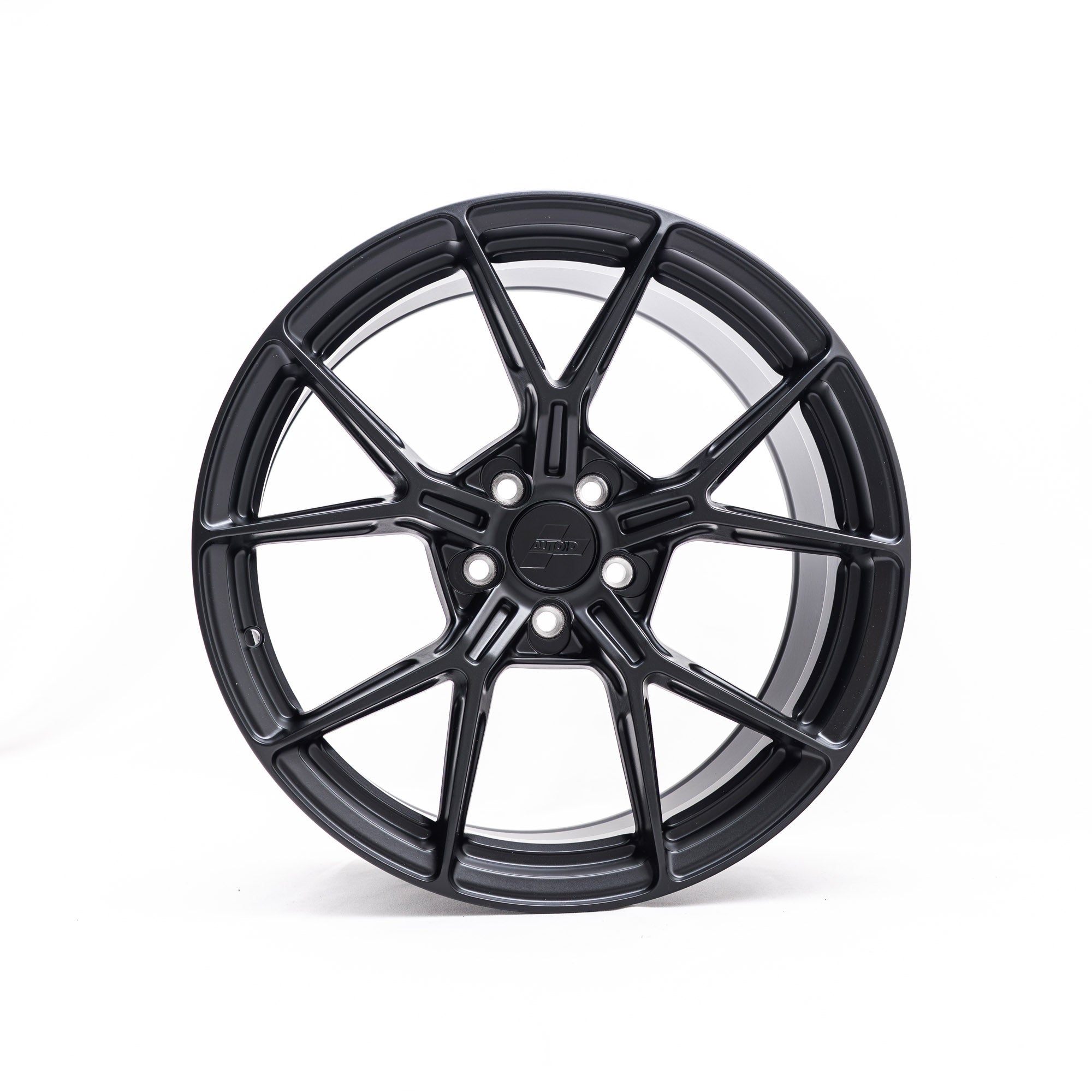 AU10 Flow Form 19" Limited Edition Wheels by AUTOID x Bola
