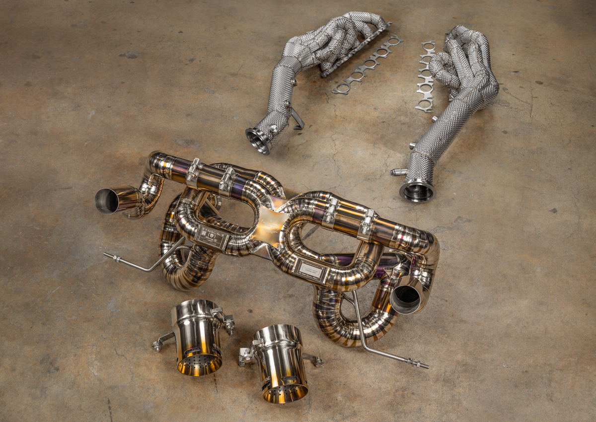 Lamborghini Huracán Performante / EVO / STO / Tecnica F1 & Valved Exhaust by Valvetronic