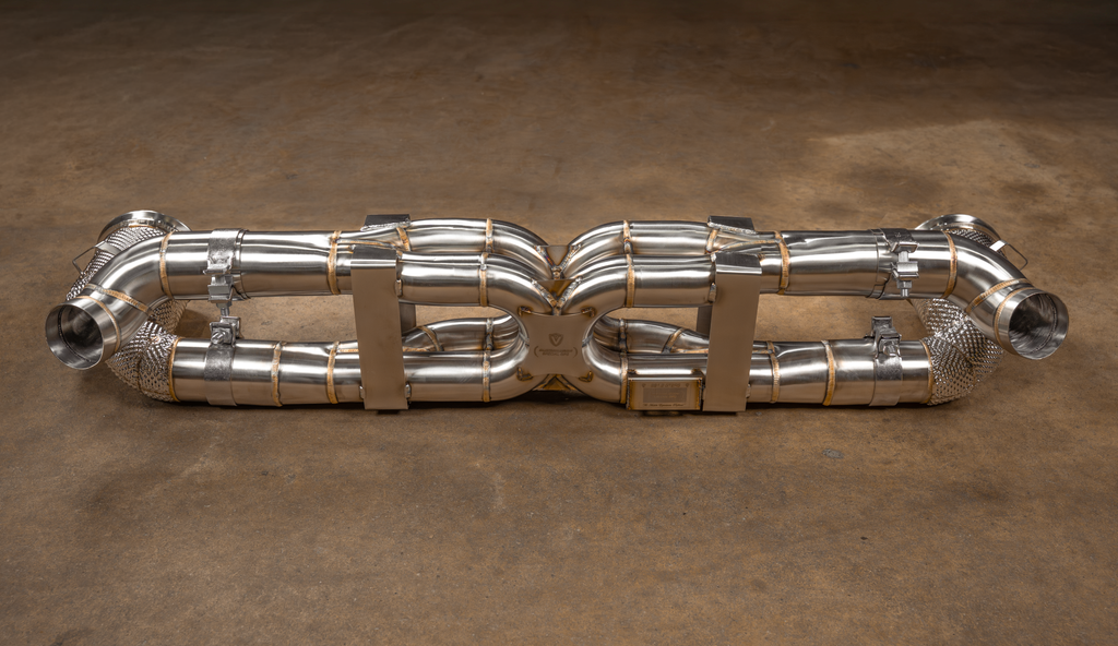 Porsche 911 GT2 RS 991.2 F1 Exhaust System 1 PNG