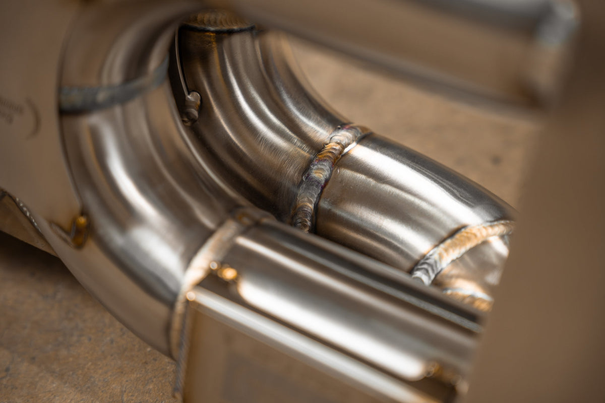 Porsche 911 GT2 RS 991.2 F1 Exhaust System 4