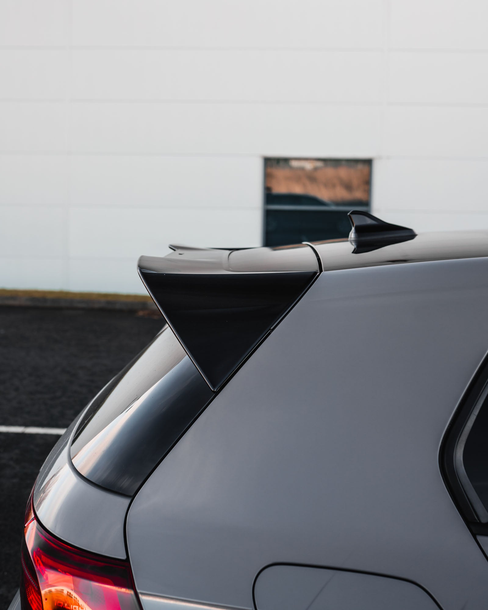 VW Golf GTD & GTE, Golf GTI & Golf R Mk8 EVO-1 Gloss Black Rear Spoiler by  ZAERO (2020+)