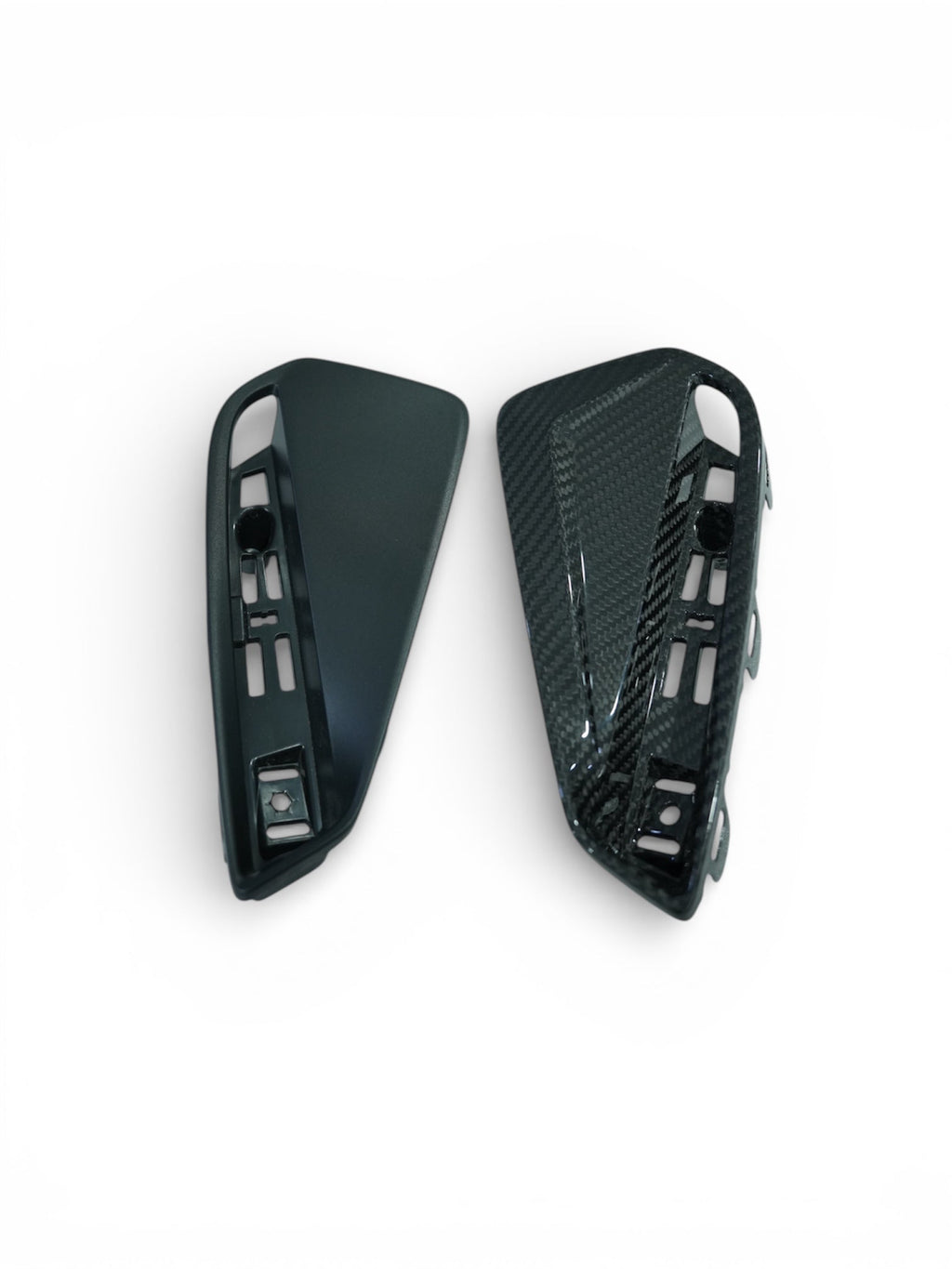 Audi RS3 8Y LCI Carbon Rear Bumper Insert Replacements — angle detail