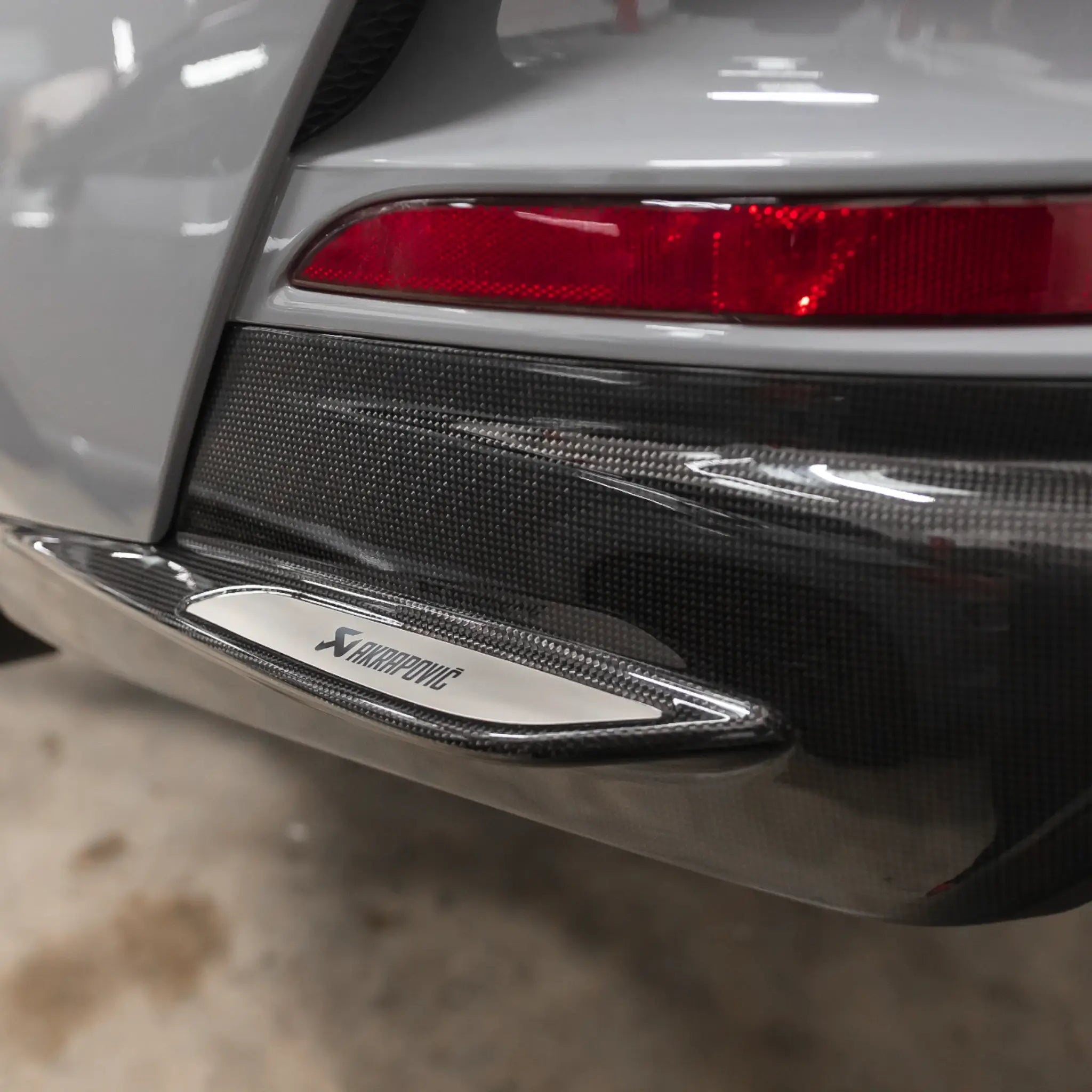 Porsche 911 GT3 / GT3 Touring Carbon Fibre Rear Diffuser in High Gloss by Akrapovic, Rear Diffusers, Akrapović - AUTOID | Premium Automotive Accessories