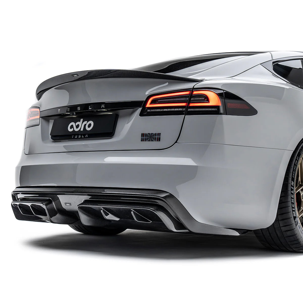 Tesla Model S Plaid Facelift II Pre-Preg Carbon Fibre Rear Diffuser by Adro (2021+)