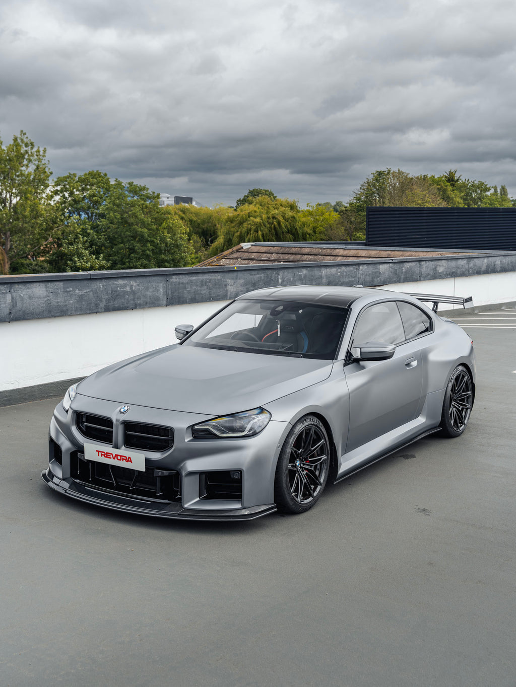 Splitter delantero de fibra de carbono Track TR87 para BMW G87 M2 por TREVORA (2023+)
