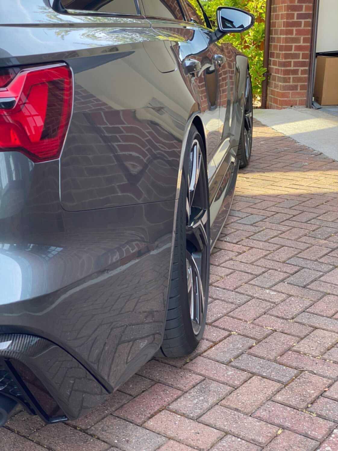 AP Dry Carbon Fibre Side Skirts for Audi RS6 & RS7 (2020+, C8) - AUTOID® - Side Skirts & Winglets - Automotive Passion