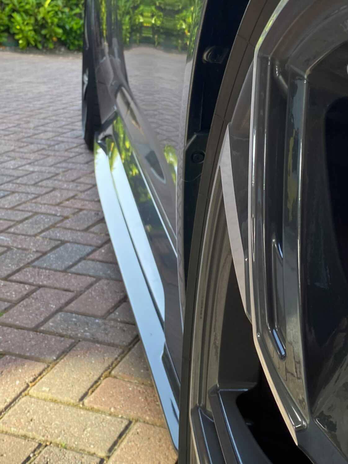AP Dry Carbon Fibre Side Skirts for Audi RS6 & RS7 (2020+, C8) - AUTOID® - Side Skirts & Winglets - Automotive Passion