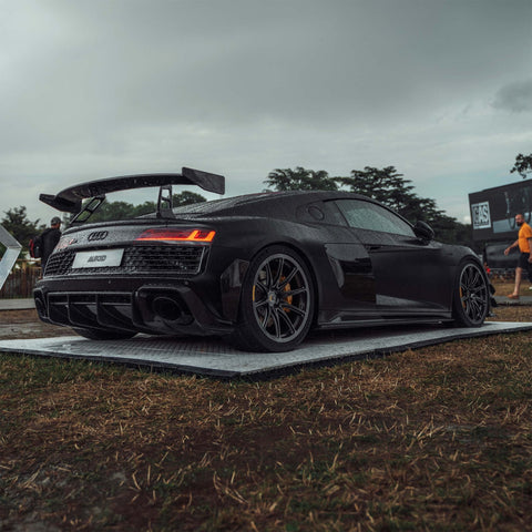 Audi R8 4S Facelift LCI Pre-Preg Carbon Fibre Rear Bumper Canards by FORM (2021-2024) - AUTOID® - Bumper Inserts & Trim - FORM Industries