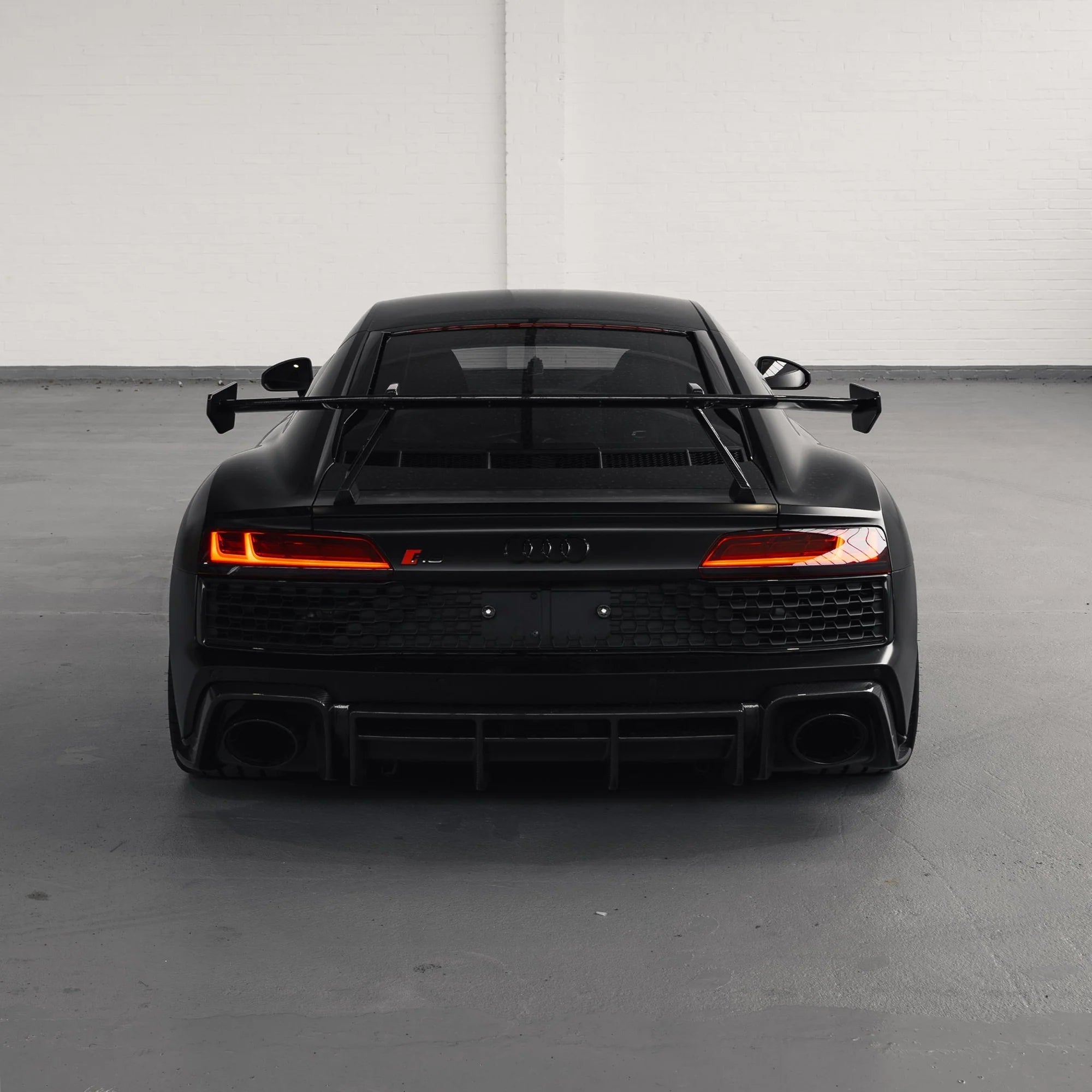 Audi R8 4S Facelift Pre-Preg Carbon Fibre Full Body Kit by FORM - AUTOID® - Styling Kit - FORM Industries