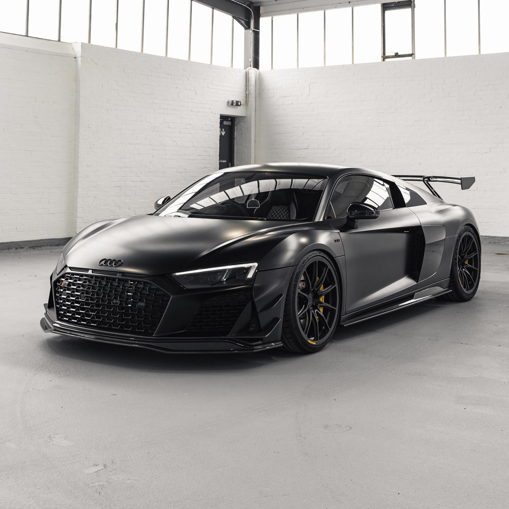 Audi R8 4S Facelift Pre-Preg Carbon Fibre Side Skirts by FORM - AUTOID® - Side Skirts & Winglets - FORM Industries