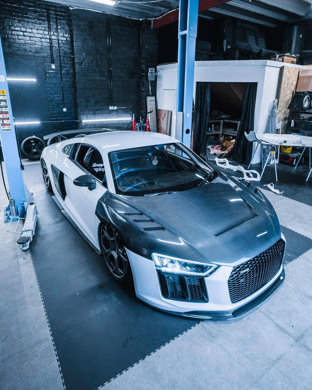 Audi R8 Gen 2 4S Carbon Fibre Competition Front Bonnet - AUTOID® - Front Hood - FORM Industries