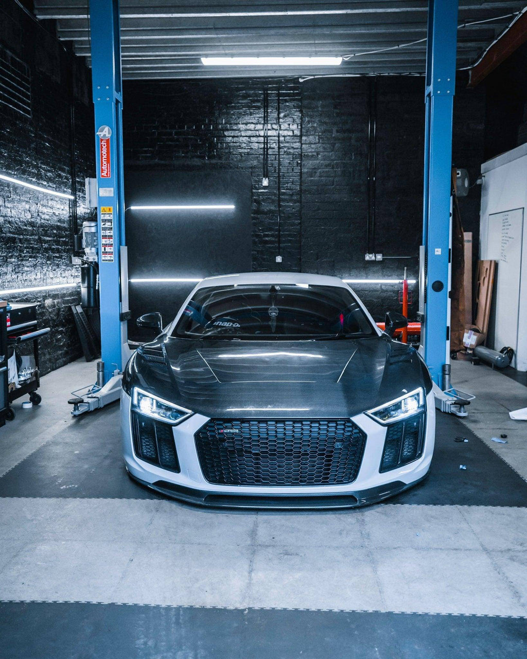 Audi R8 Gen 2 4S Carbon Fibre Competition Front Bonnet - AUTOID® - Front Hood - FORM Industries