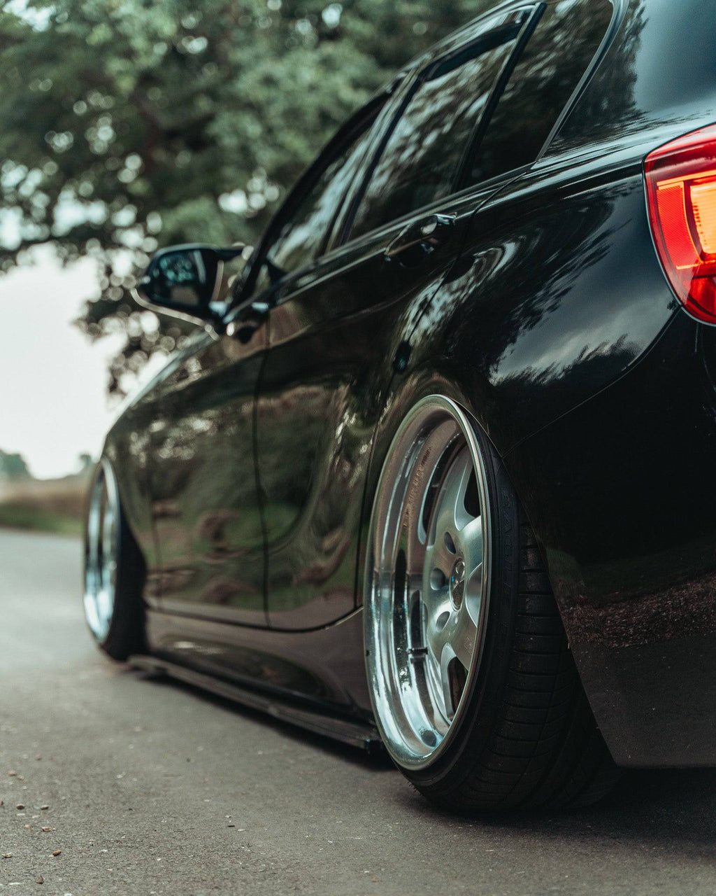 BMW 1 Series & M135i F20 F21 Pre-LCI Gloss Black Body Kit by ZAERO (2011-2015) - AUTOID® - Styling Kit - Zaero Design