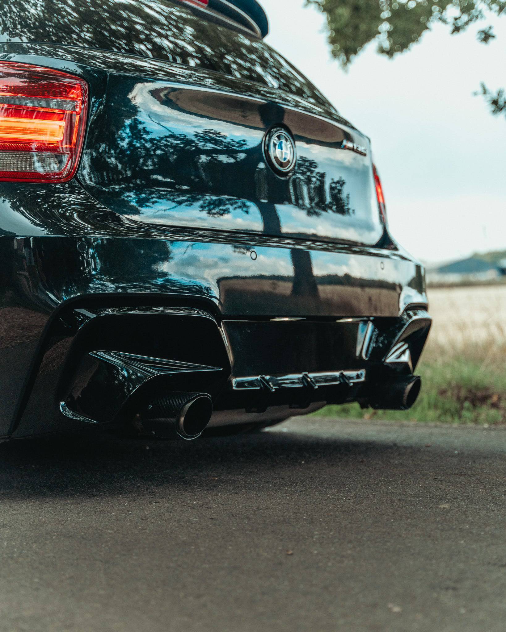 BMW 1 Series & M135i F20 F21 Pre-LCI Gloss Black Body Kit by ZAERO (2011-2015) - AUTOID® - Styling Kit - Zaero Design