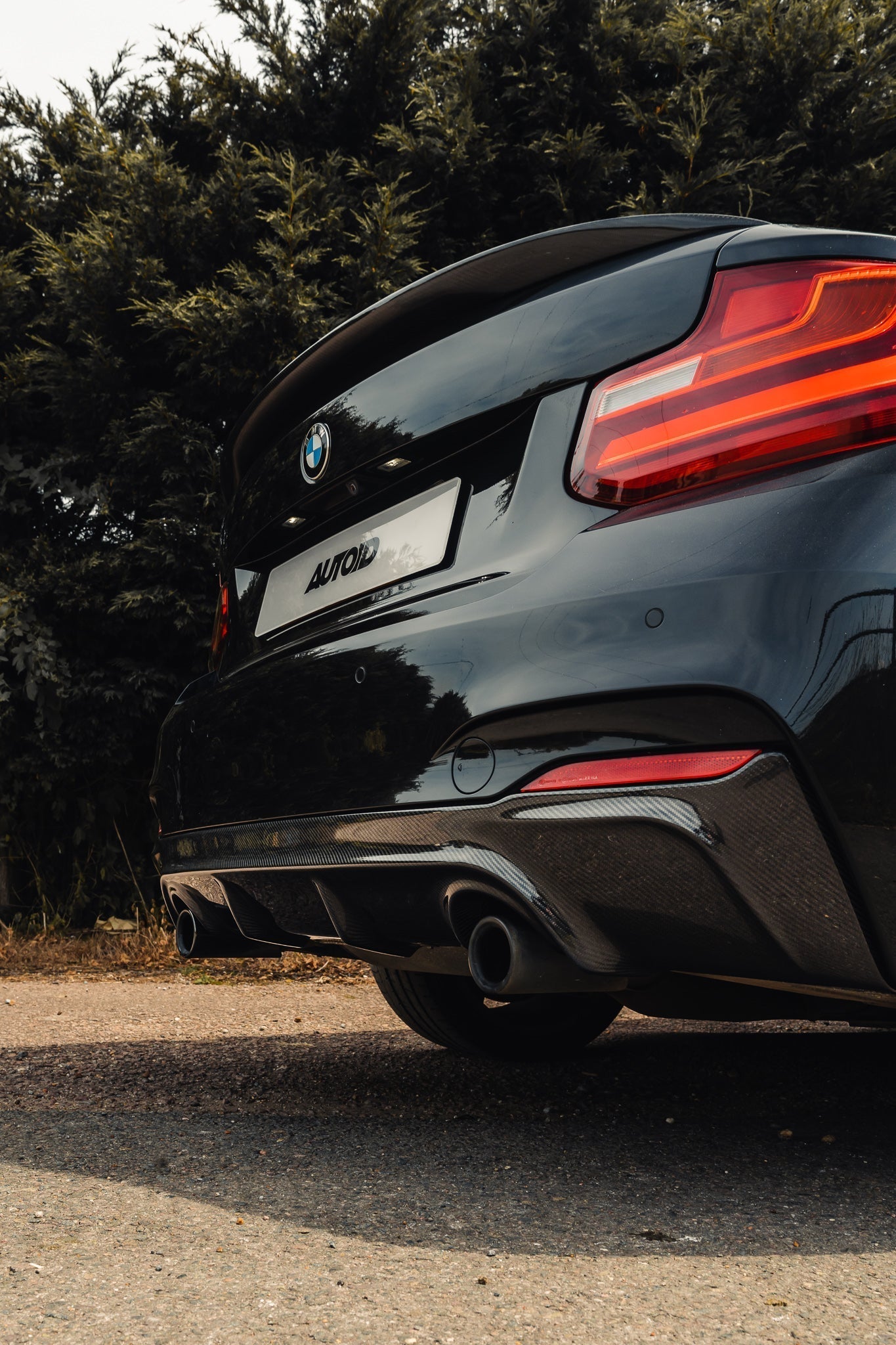 BMW F22 2 Series carbon fibre full body kit 2x2 gloss weave detail