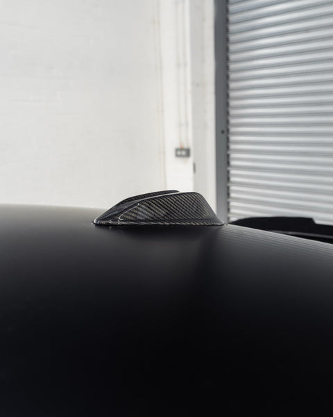 BMW 4 Series & i4 Gran Coupe G26 Pre-Preg Carbon Fibre Shark Fin Aerial Cover by FORM (2022+) - AUTOID® - Carbon Roofs & Accessories - FORM Industries