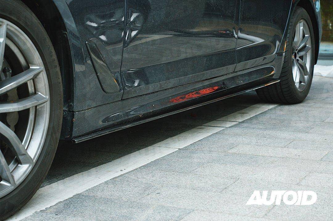 BMW 5 Series G30 & BMW M5 F90 Carbon Fibre Side Skirts by FORM (2017-2023) - AUTOID® - Side Skirts & Winglets - FORM Industries