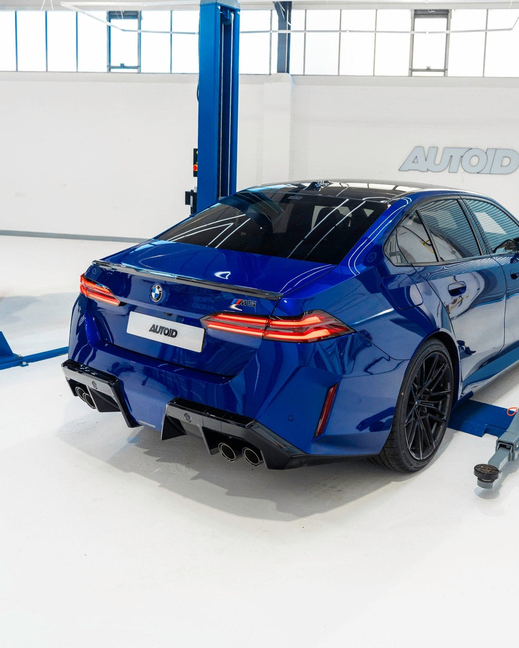 BMW 5 Series G60 & M5 G90 Pre-Preg Carbon Fibre Rear Spoiler by FORM (2024+) - AUTOID® - Rear Spoilers - FORM Industries