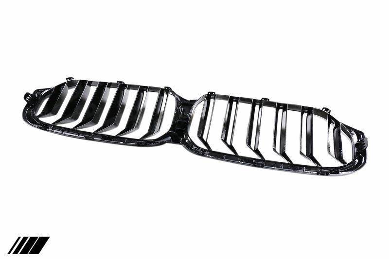 BMW 5 Series LCI G30 G31 Gloss Black Kidney Grilles by FORM (2020-2023) - AUTOID® - Front Grille - FORM Industries
