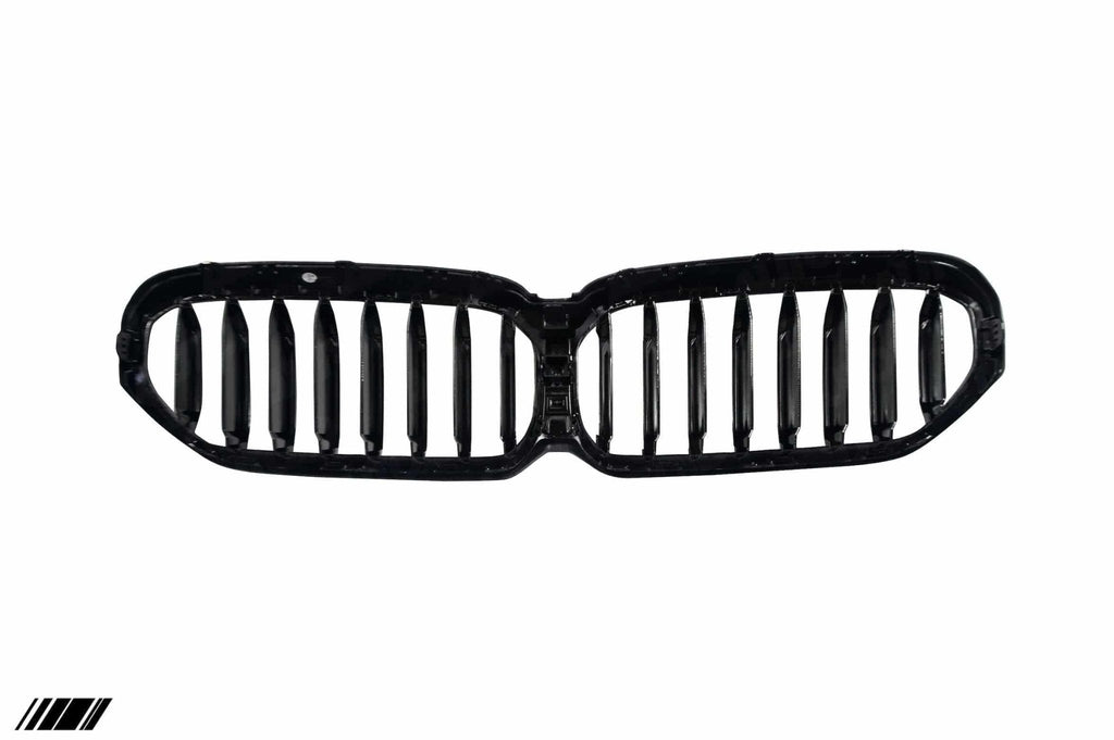 BMW 5 Series LCI G30 G31 Gloss Black Kidney Grilles by FORM (2020-2023) - AUTOID® - Front Grille - FORM Industries