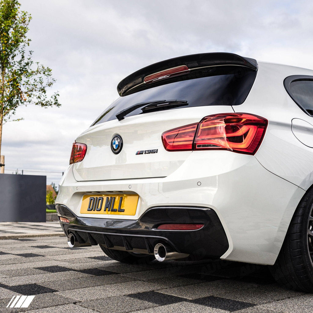 BMW F20 F21 M140i and M135i LCI carbon fibre performance rear diffuser V-weave centre detail