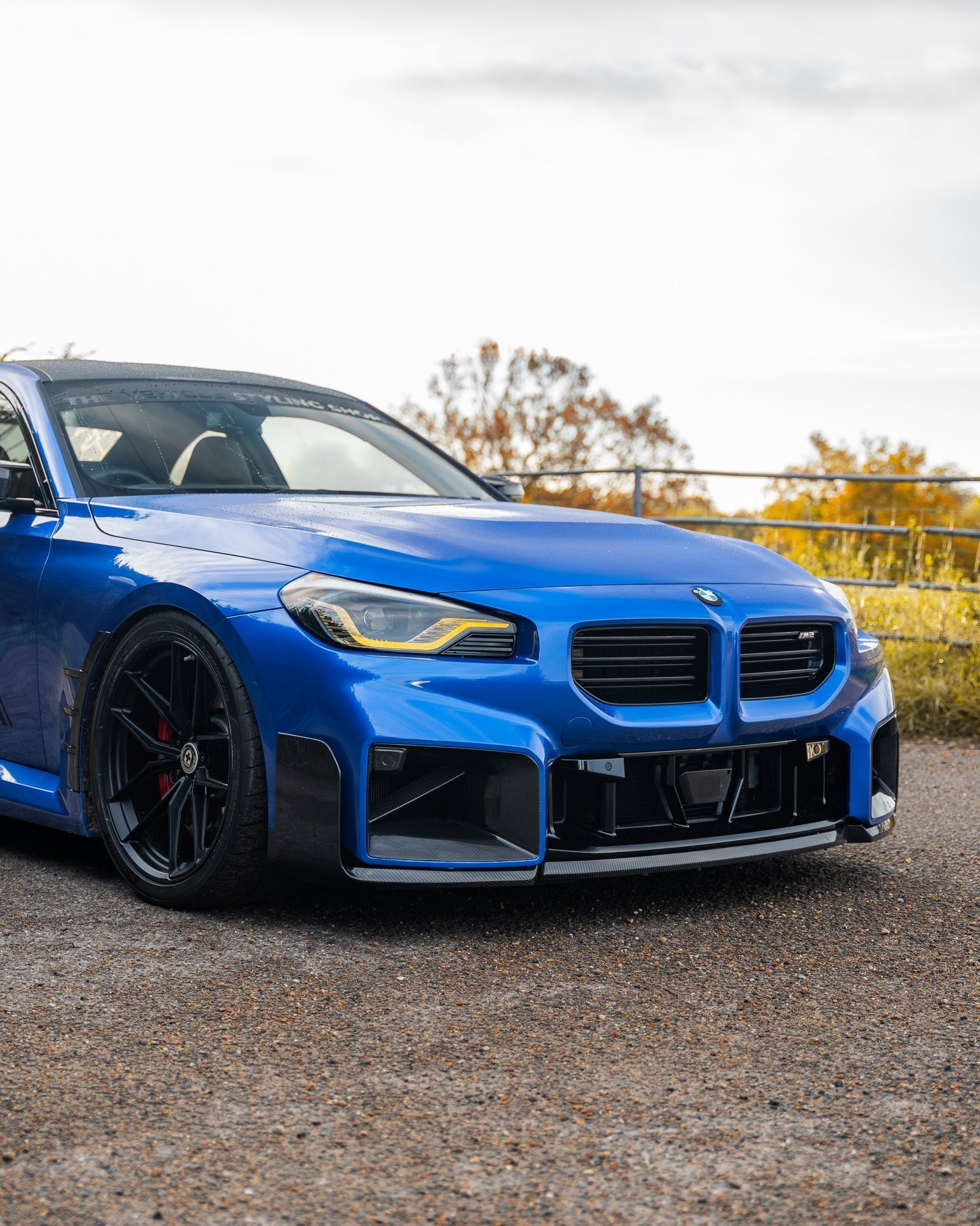 BMW M2 G87 Pre-Preg Carbon Fibre Front Side Fender Trim Spats by FORM (2023+) - AUTOID® - Fender Trim - FORM Industries
